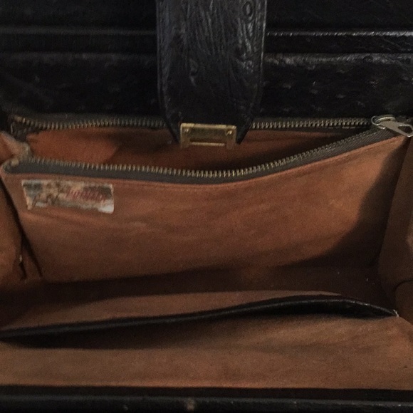 Vintage black Ostrich Skin Handbag - Picture 4 of 5